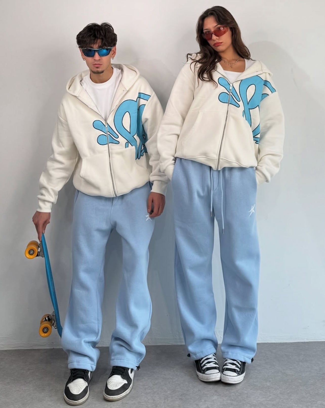 graffiti zip up