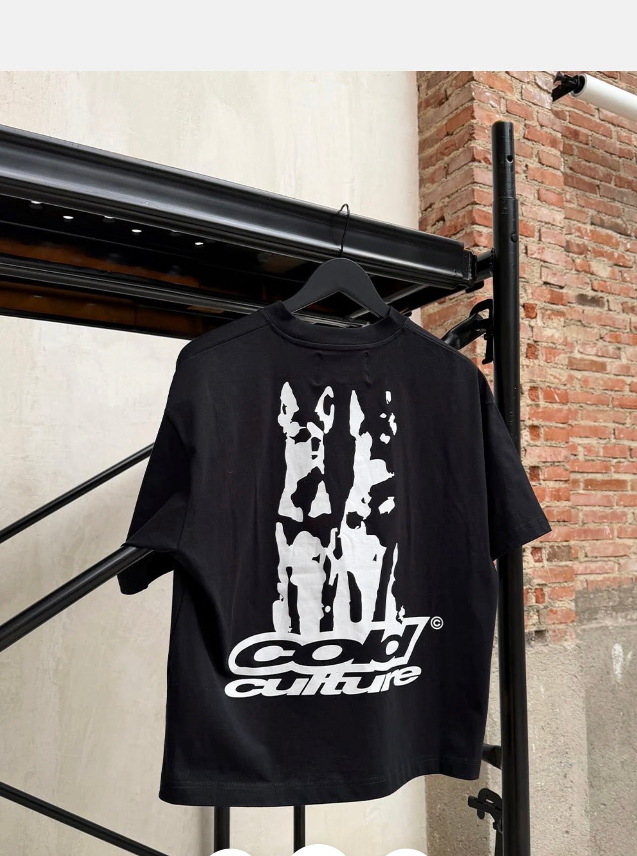 cold culture ( dogs tee )