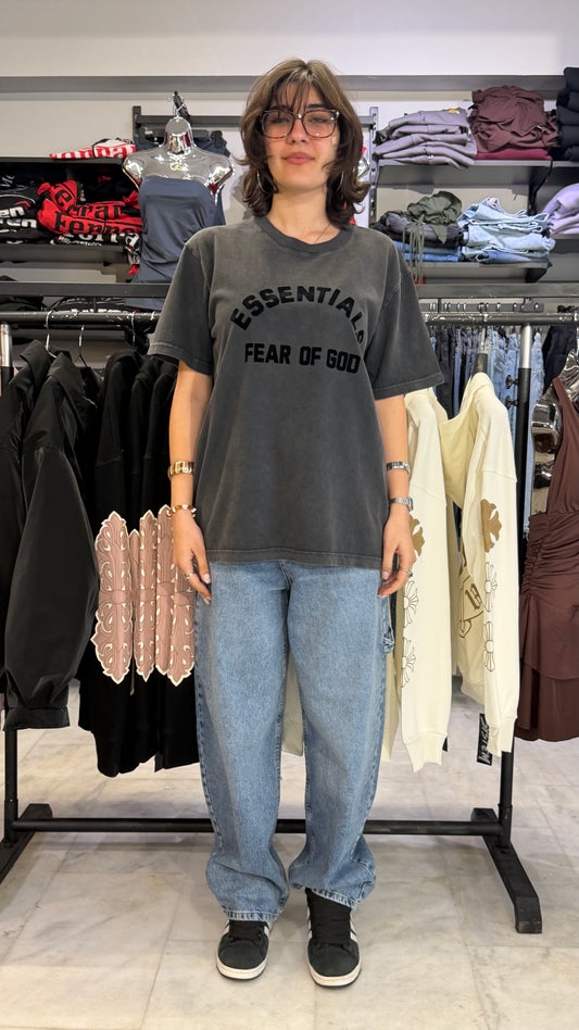 essentials washed tshirt