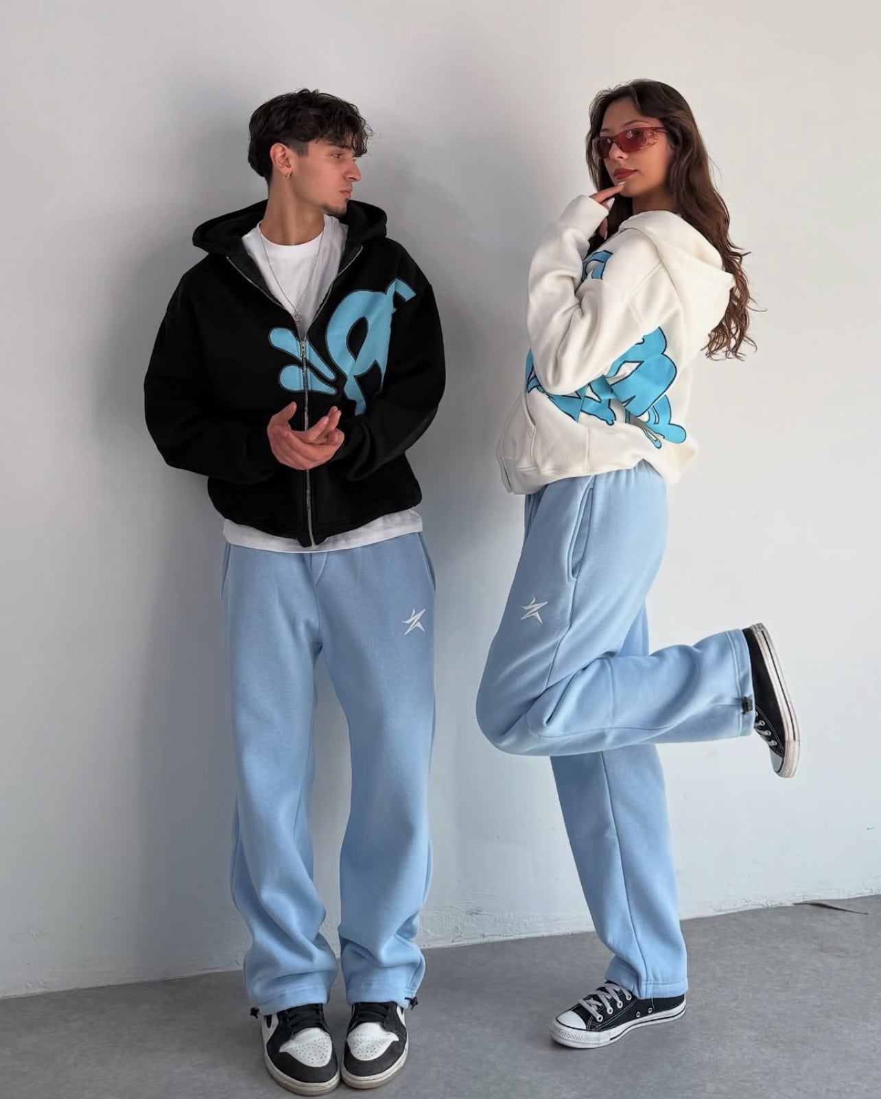graffiti zip up