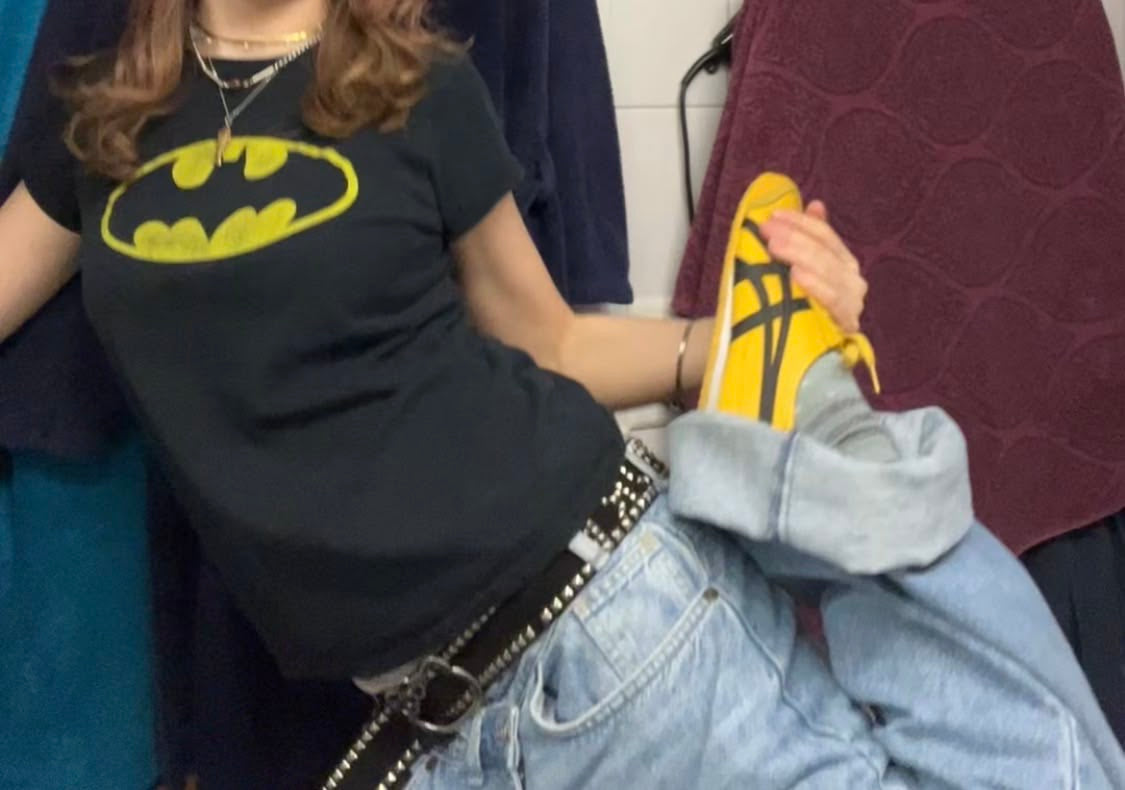 batman crop