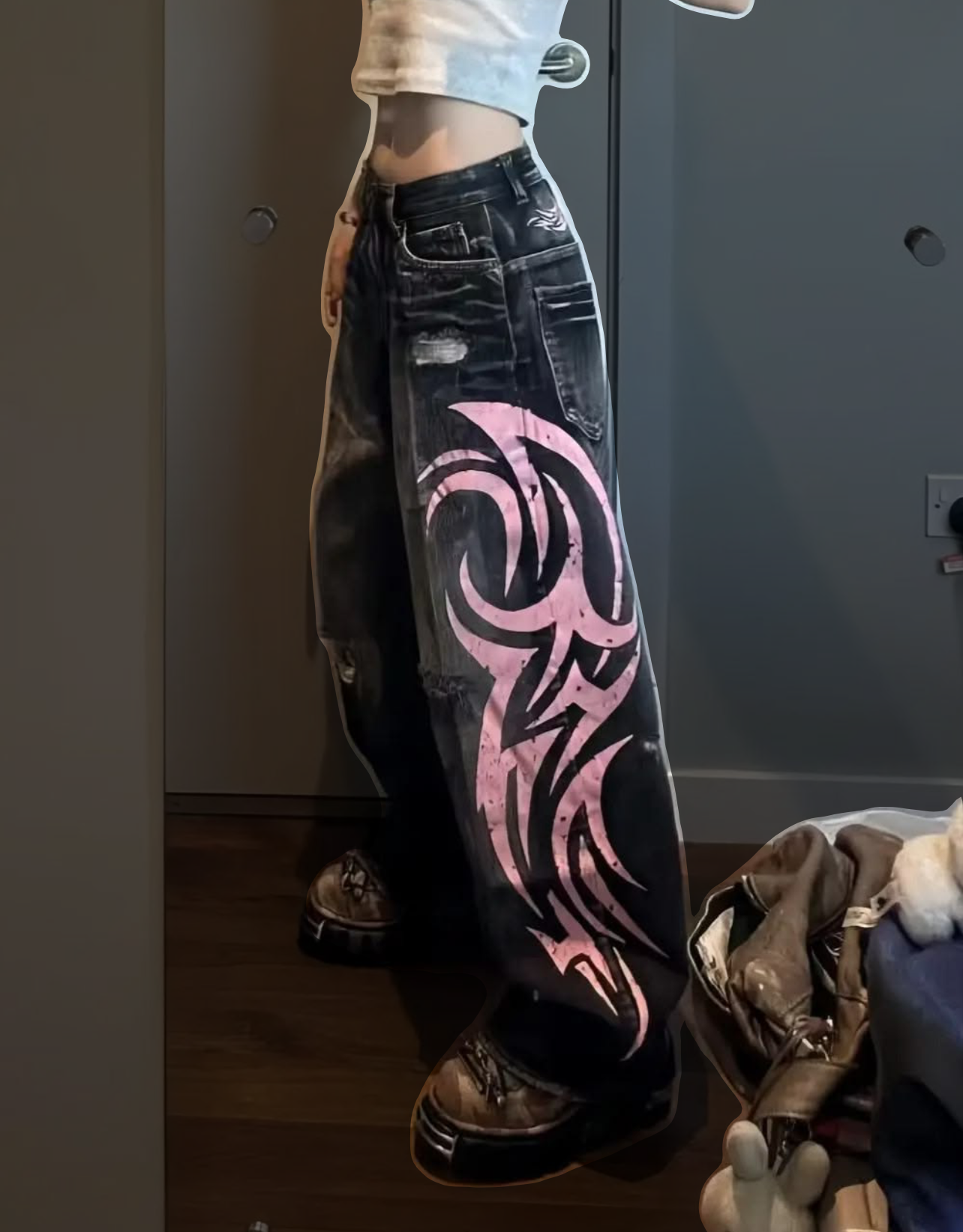 spikes jeans