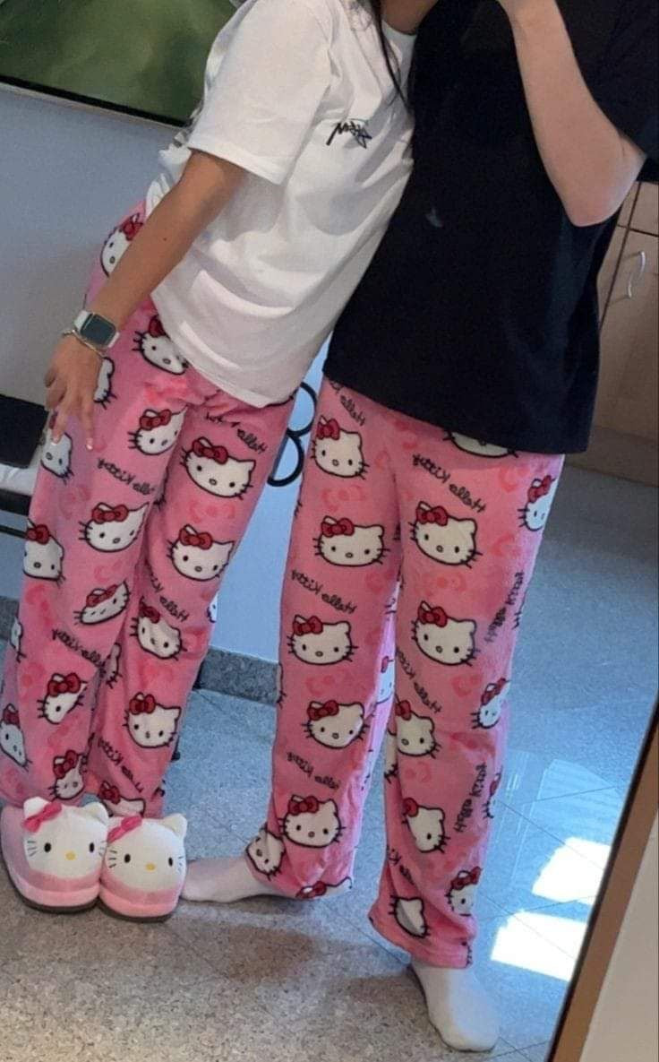 hello kitty pjs