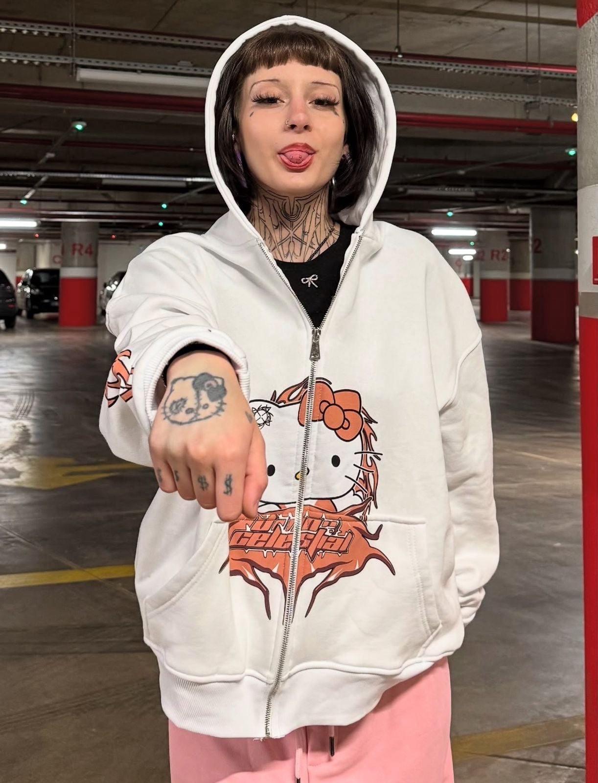 Hello kitty zipup