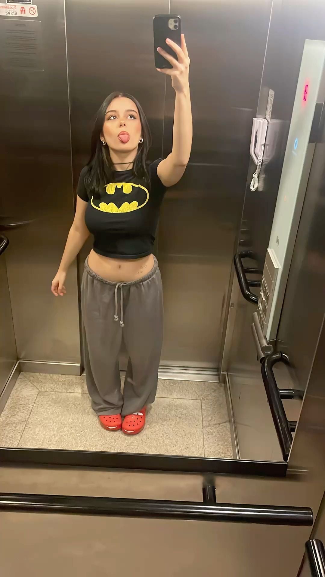 batman crop