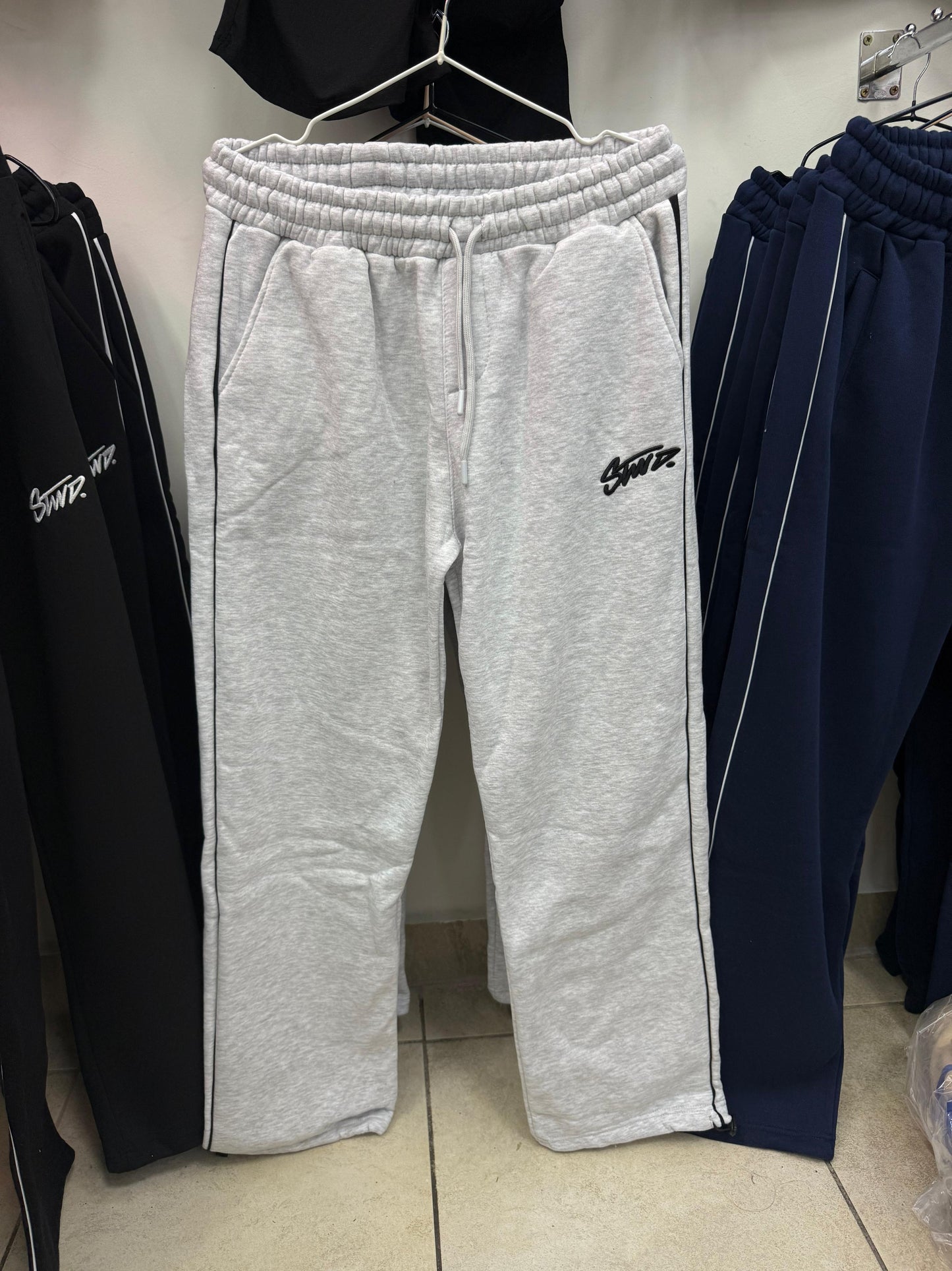 st*d pants