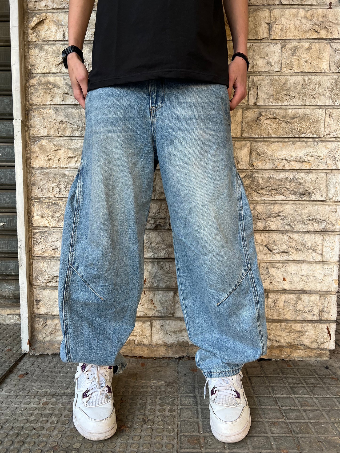 balloon jeans